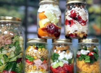 Σαλάτες σε βαζάκια; Μα ναι, για το γραφείο