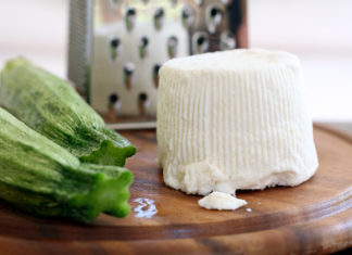 12 Εξαιρετικά Ντιπ με Μυζήθρα σπιτίσια