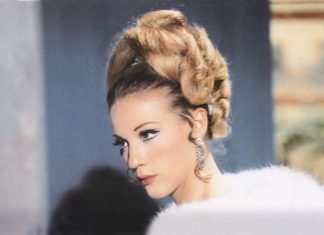 Πέθανε η Ζωή Λάσκαρη