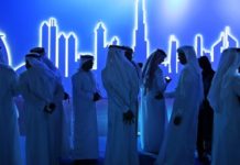 Ντουμπάι: Αντιμέτωπος με 3 χρόνια φυλακή- Ακούμπησε άλλον άντρα κατά λάθος