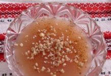 Μουσταλευριά με σιμιγδάλι