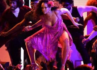 Ο πρόεδρος των Grammy κατηγορείται για σεξισμό