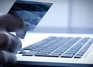 2 στους 5 Έλληνες έχουν κάνει τουλάχιστον μία online αγορά