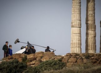 Η “Μικρή Τυμπανίστρια” του BBC στο Σούνιο