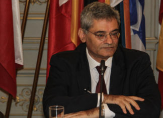 Κύρκος στον Ελεύθερο Τύπο: Οι απειλές προς την Τουρκία παρατείνουν την κράτηση των δύο Ελλήνων