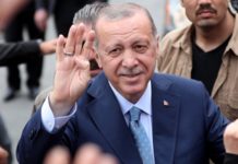 Εκλογές στην Τουρκία: Στο 55% ο Ερντογάν με καταμετρημένο το 70,5% των ψήφων