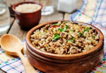 Φουλ της πρωτεΐνης στο τραπέζι (χωρίς όμως κρέας)