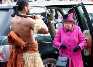 Οταν το Στέμμα ταξιδεύει: Οι πολυταξιδεμένοι και πολυέξοδοι του Μπάκιγχαμ