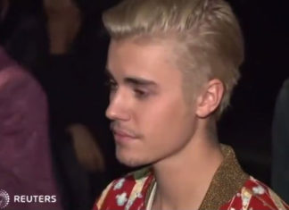 Είναι επίσημο! Ο Justin Bieber παντρεύτηκε την Hailey Baldwin