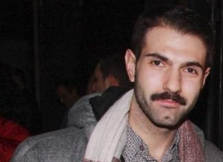 Μεθαμφεταμίνες, χάπια και σεξουαλικά βοηθήματα κουβαλούσε ο ηθοποιός που κατηγορείται ότι βίασε τον ταξιτζή