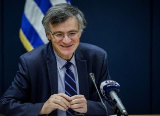 Μεταφράζοντας Τσιόδρα